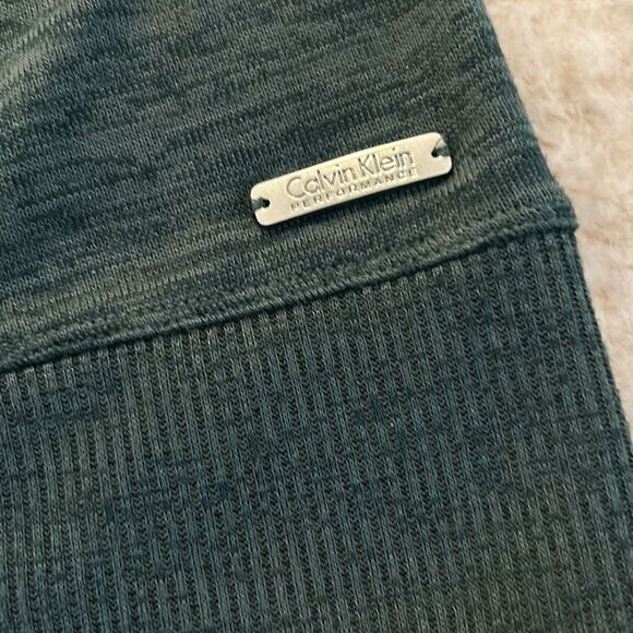 Calvin Klein Cold Shoulder Top - Picture 3 of 5